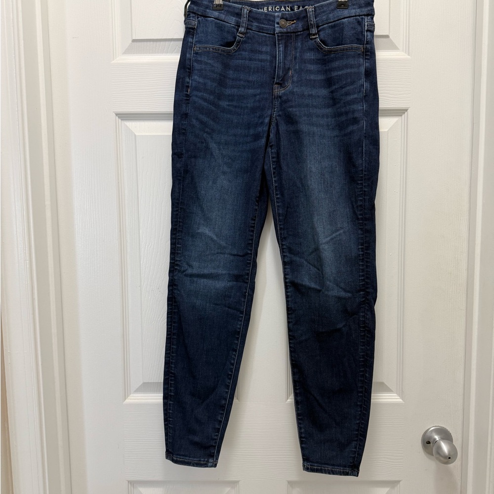 American Eagle Outfitters Dark Blue Curvy High-Rise Jegging